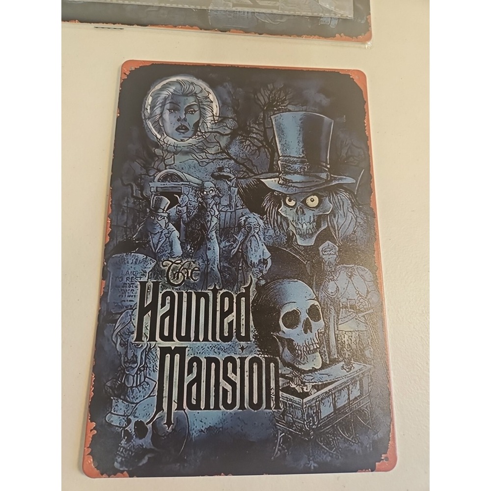 Haunted Mansion,‎ Rustic-looking 8x12 Tin Sign, Madame Leota